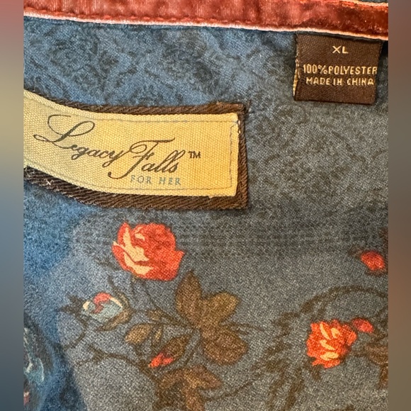 NWOT LEGACY FALLS For Her Blue Floral Button-Down Shirt - Picture 8 of 9